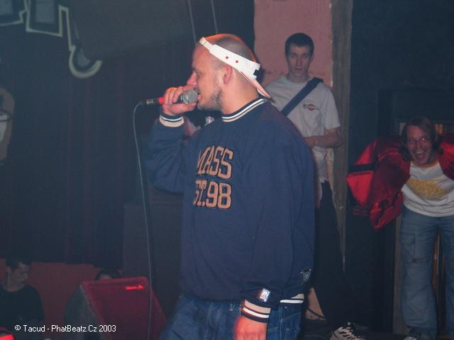 41kicktheshit2003