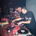 42kicktheshit2003