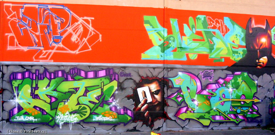 57_081005_Urban10