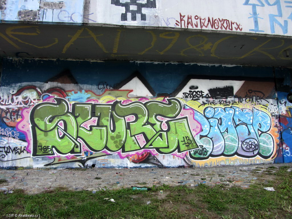 B-Side_008