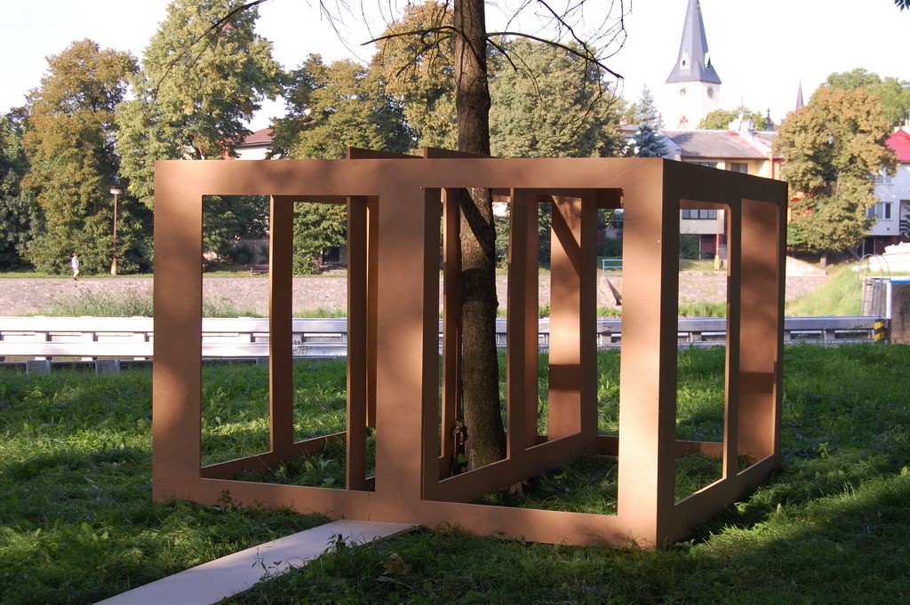 Cube by Mad Dog (CZ)