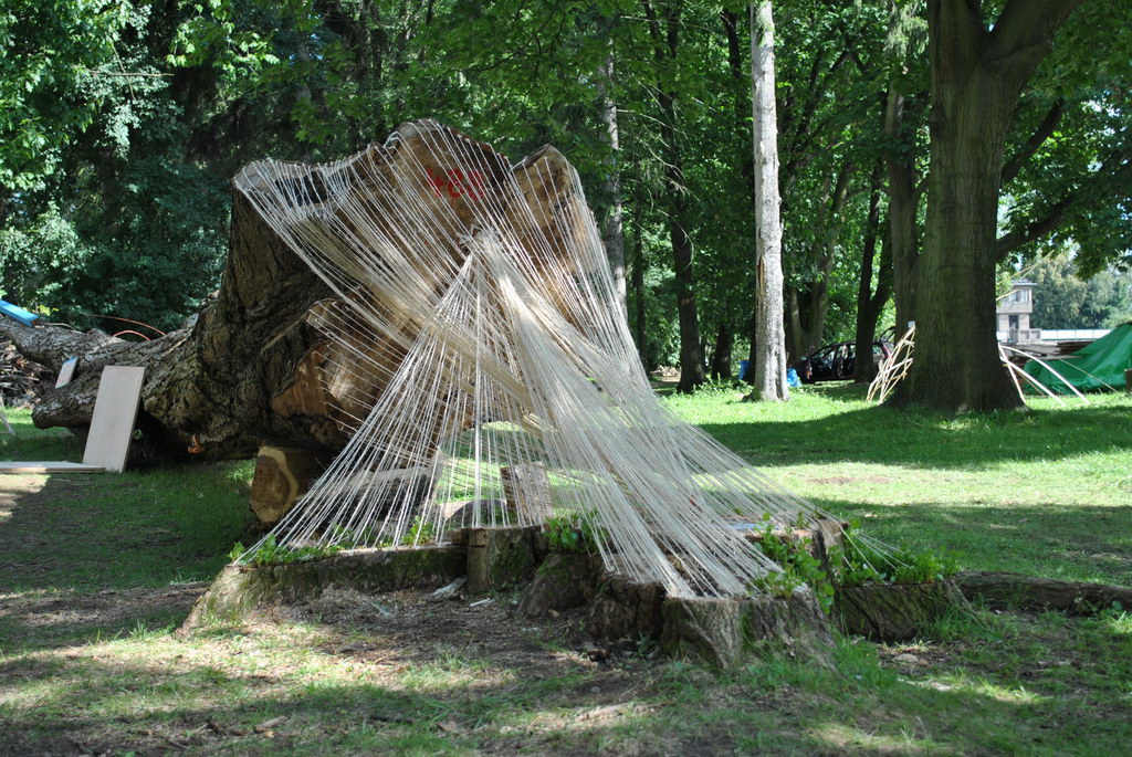 Diamonds (Osif Seiksuh, P Vector Codierer, Markus Konig / DE)
