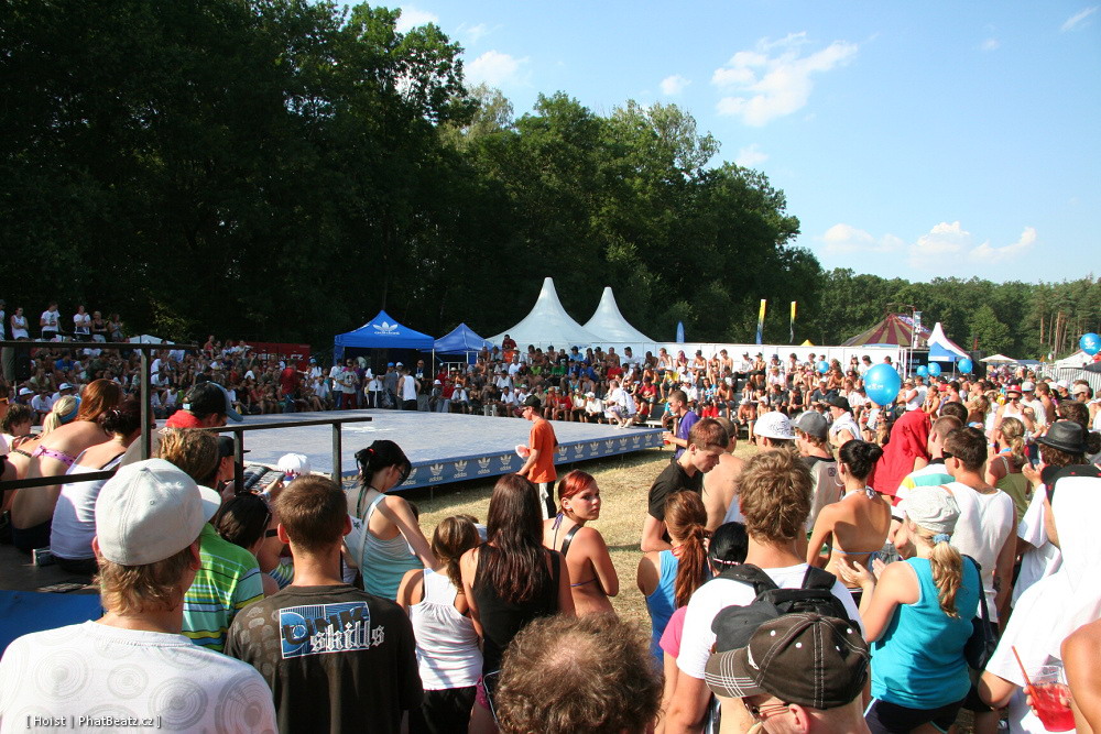 HHJ2010_009