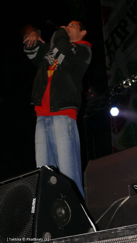 HHJ2011_18