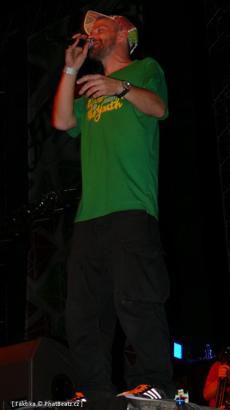 HHJ2011_21