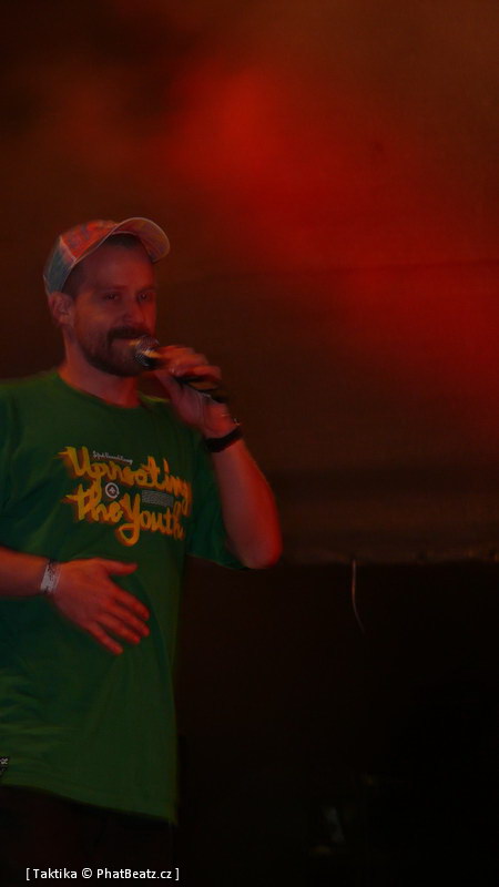 HHJ2011_42