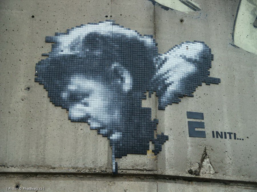 HolesoviceStreet_84