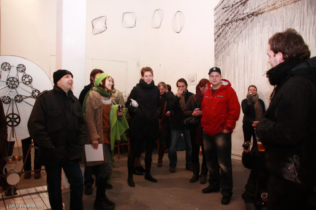 IMG_SRC_16 IMG_SRC_16