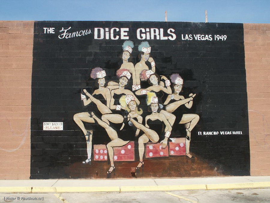 LasVegas-street_33