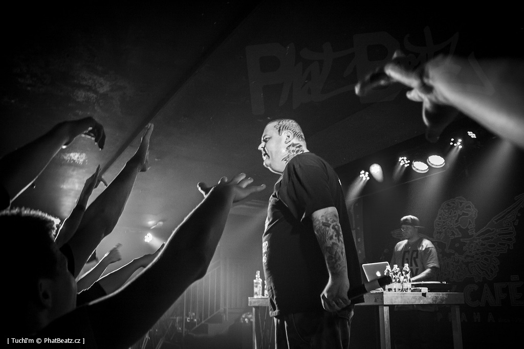 ONYX_RockCafe_102015_TT_006