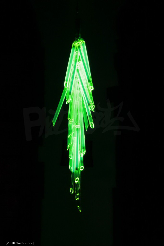 Signal_2013_24