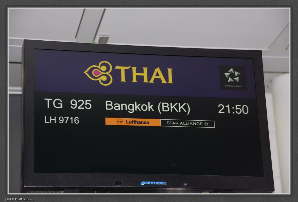 THAILAND2011_002