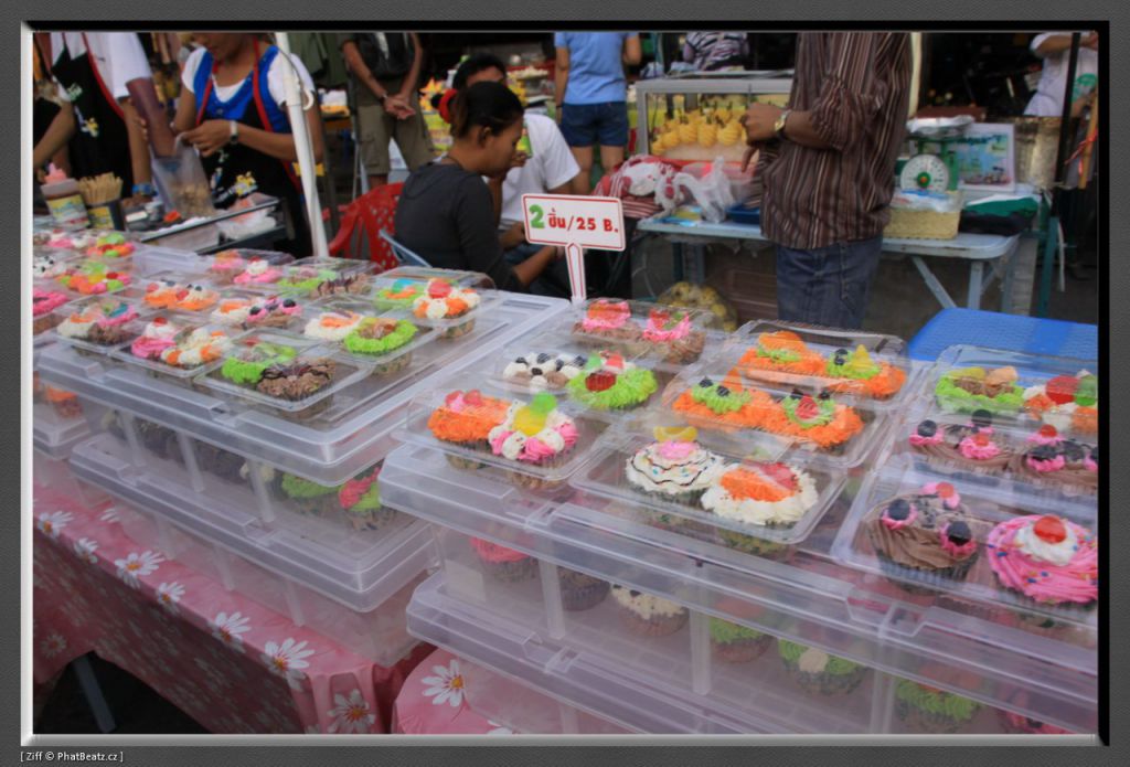 THAILAND2011_196