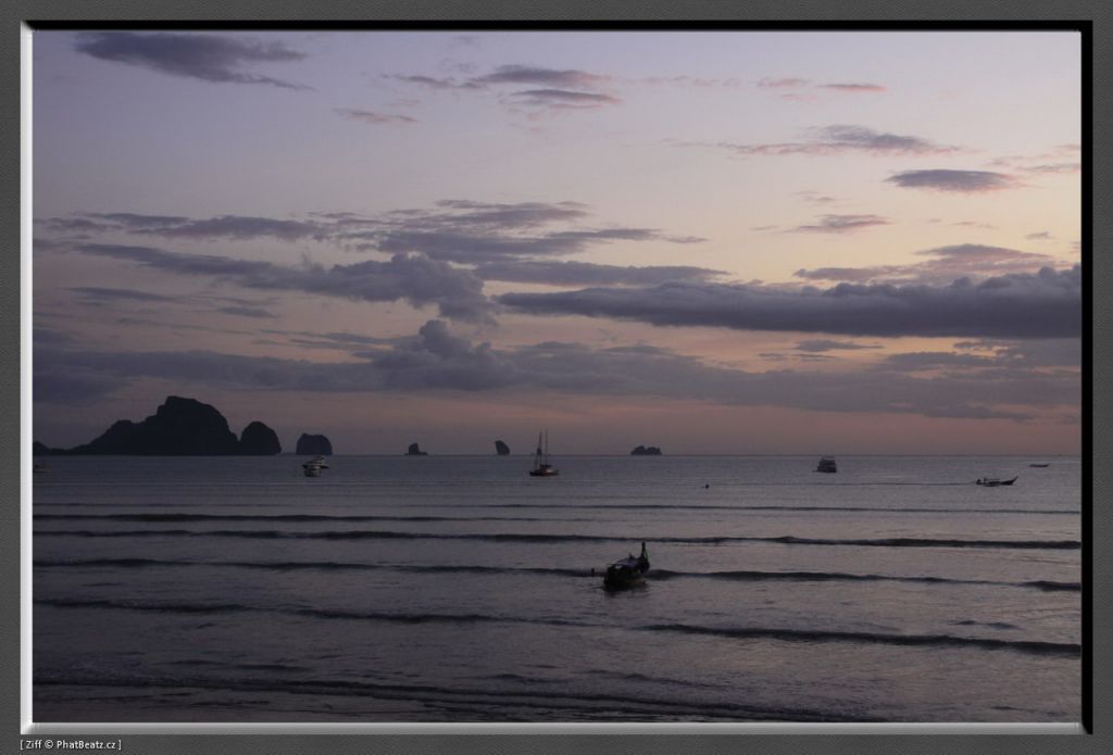 THAILAND2011_203
