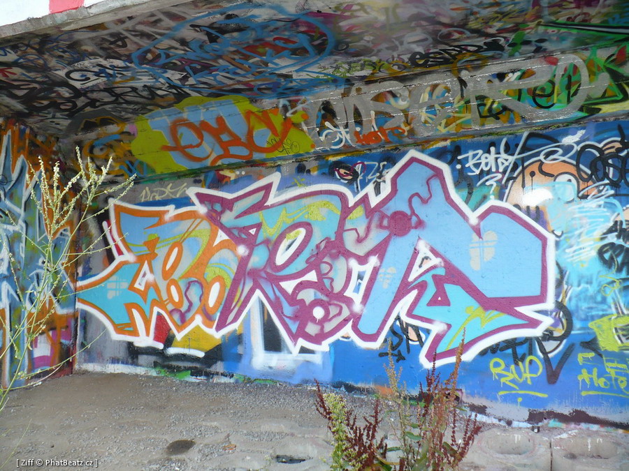 barr_075