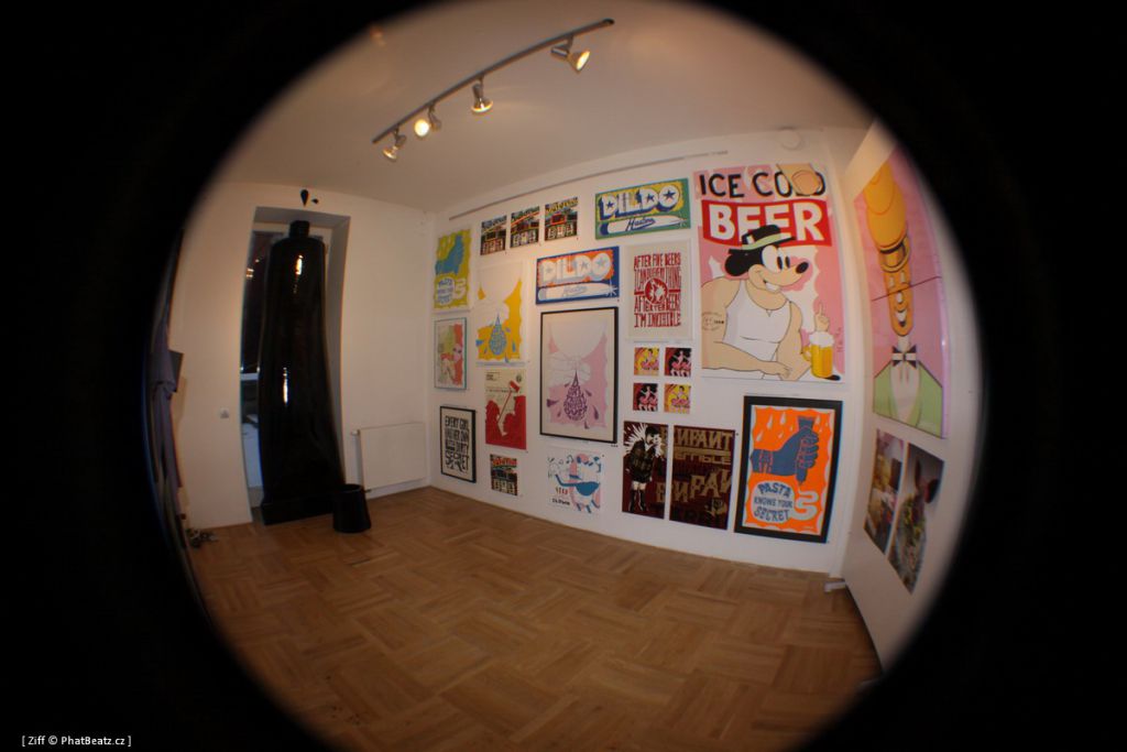 storage_085