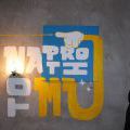 NA.PRO.TI.TO.MU